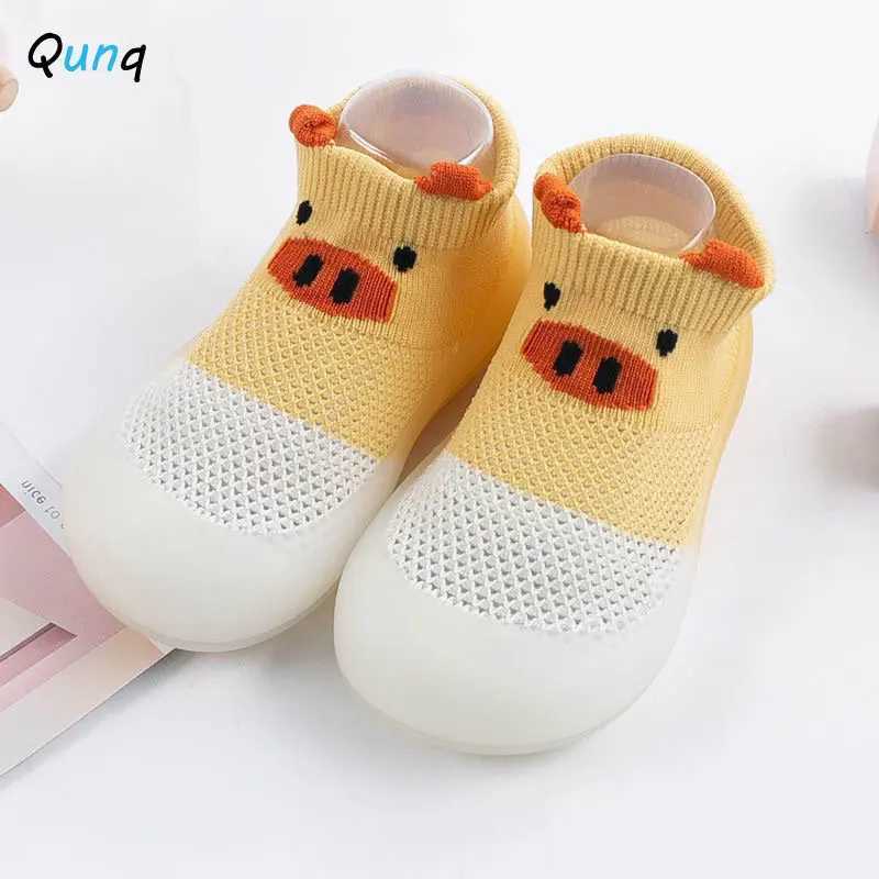 Qunq Spring and Summer New Baby Socks and Shoes Soft soled Mesh Hollow Cartoon Breathable Anti slip Cute Floor Socks and Shoes M240827