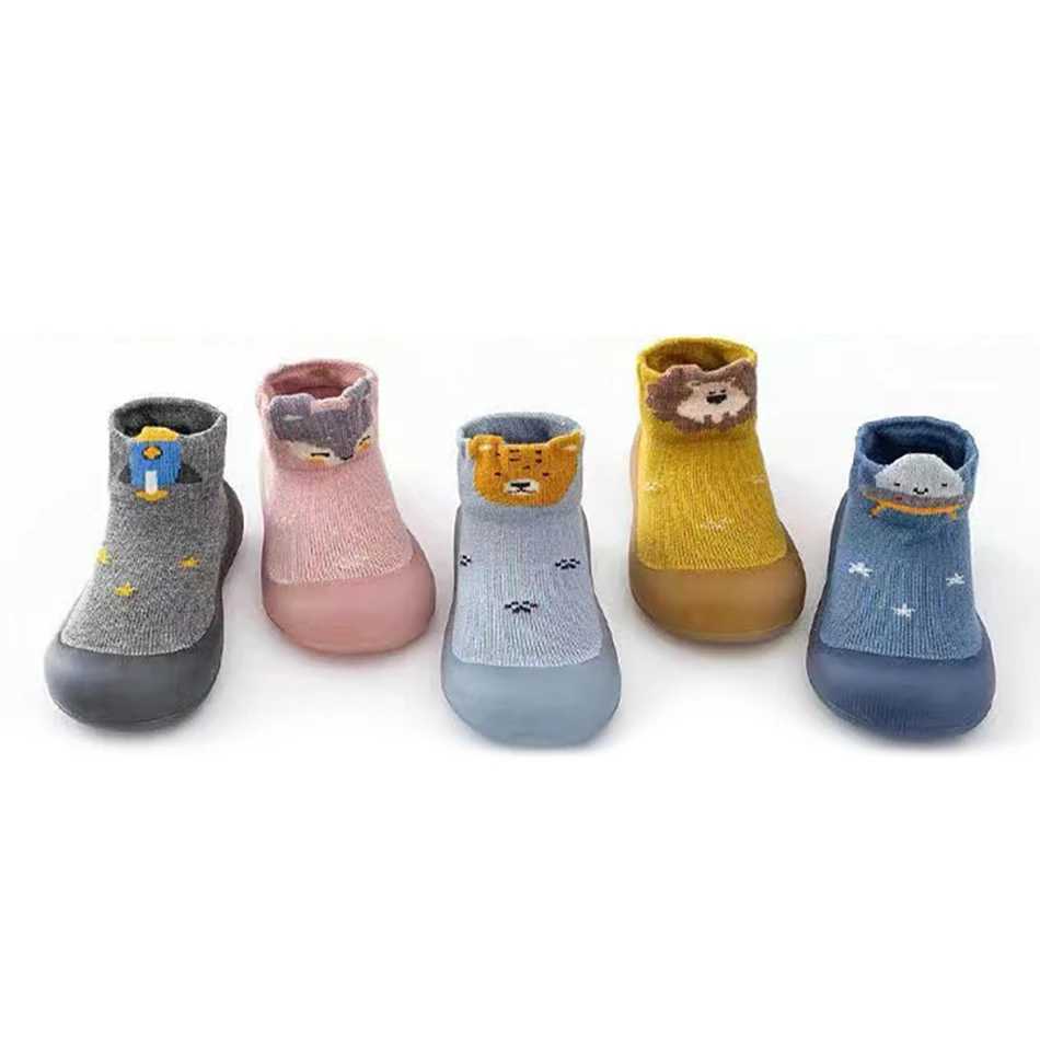High quality babys first soft soled shoes anti slip indoor socks comfortable all year round for newborns and infants the first walking shoes M240827