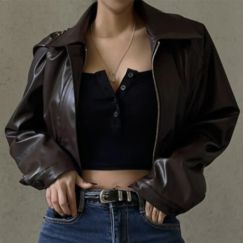 Taruxy Zipper Retro PU Jacket Womens Winter Casual Solid Warm Basic Jacket Womens Autumn Fashion Leather Jacket Womens 240827