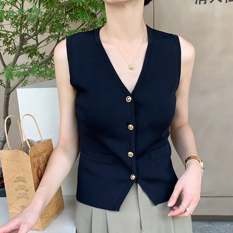 Summer Old Money Top Women Chic France Stylish Vneck Knitted Vest Solid Color Elegant Tops 2024 Waistcoat Minimal Style 240826