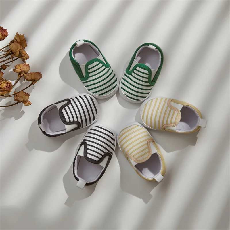 Tregren 0-18M baby flat shoes with striped print anti slip slider soft sole cute baby boots casual first walking shoes M240827