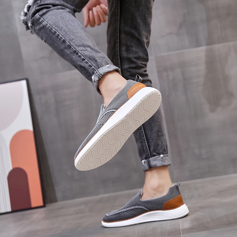 autumn mens mesh boat shoes breathable and fashionable casual shoes soft driving shoes lightweight and sliding large size 39-47 240827