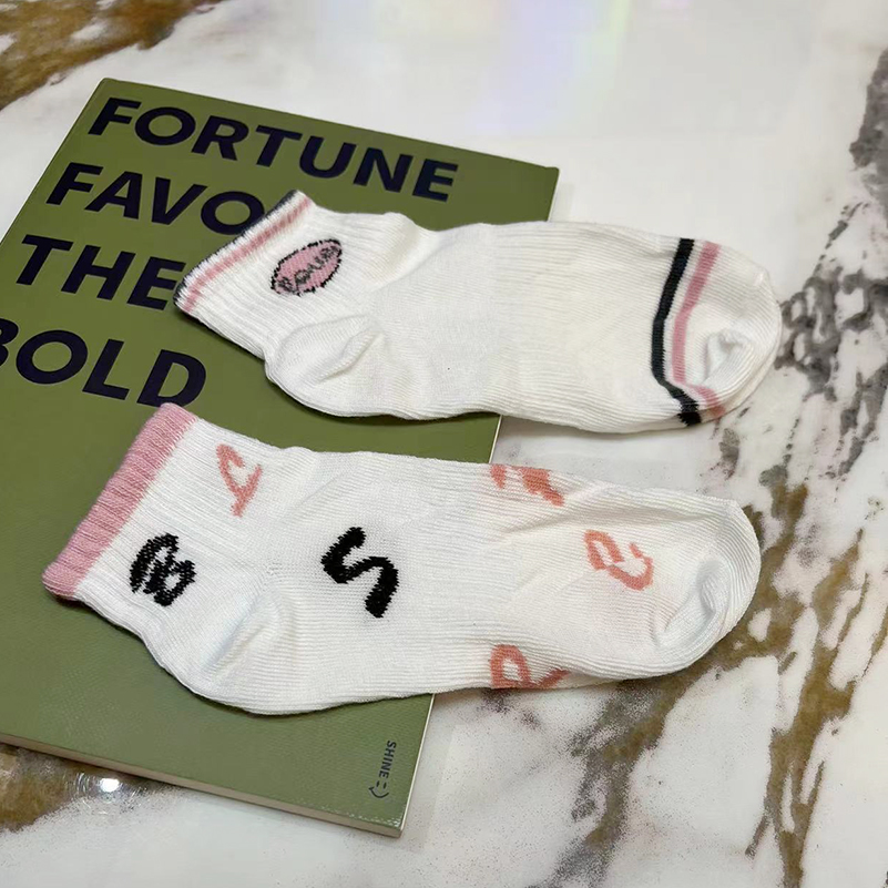 OC-Chery B9001 Spring and Autumn Girls' Socks Shallow Mouth Stripe Letter Cut Student Motion Short Socks Polyester Wholesale 5 Colors