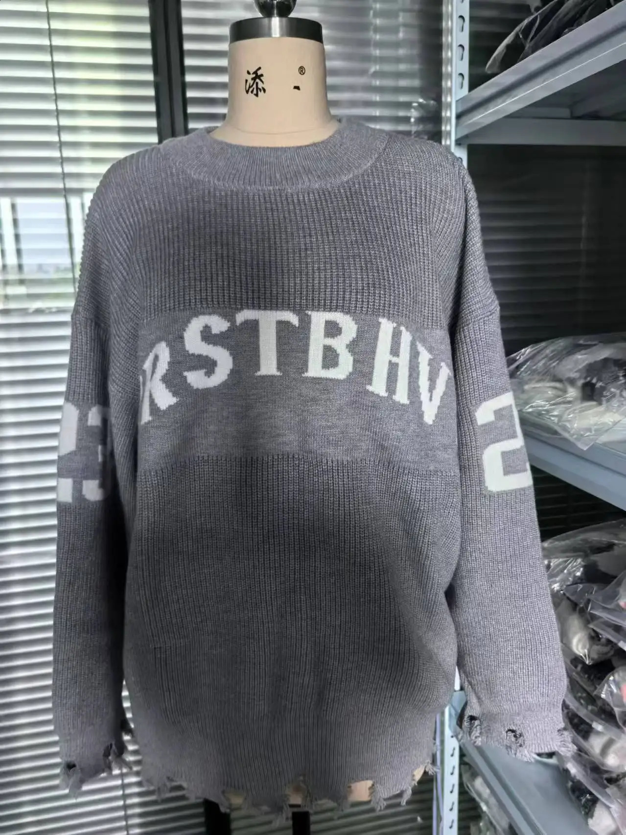 Grey sweater letter embroidery womens clothing autumn and winter loose casual wool top round neck 240826