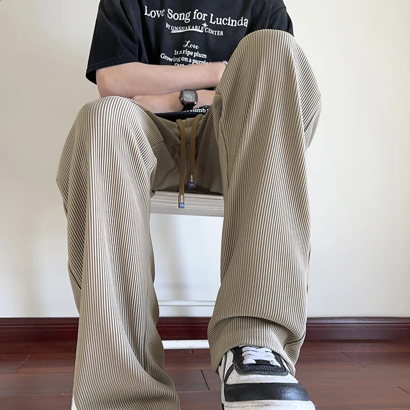 Summer Pleated Pants Men Fashion Casual Ice Silk Pants Men Streetwear Hip-hop Loose Straight Wide Leg Pants Mens Trousers M-3XL 240826