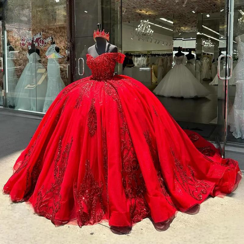 Red Off The Shoulder Ball Gown Quinceanera Dresses Sequined Appliques Lace Beads Vestidos De 15 Anos Sweet 16 Dress