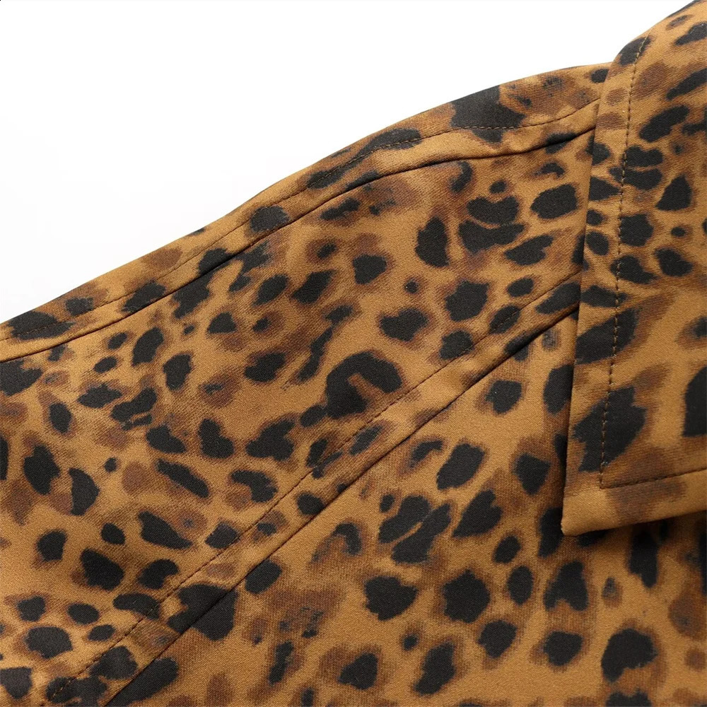 Taop Za Summer Product Womens Fashion Leisure Edition Sleeping Animal Pattern Printing Long Wind Circuit Breaker 240826