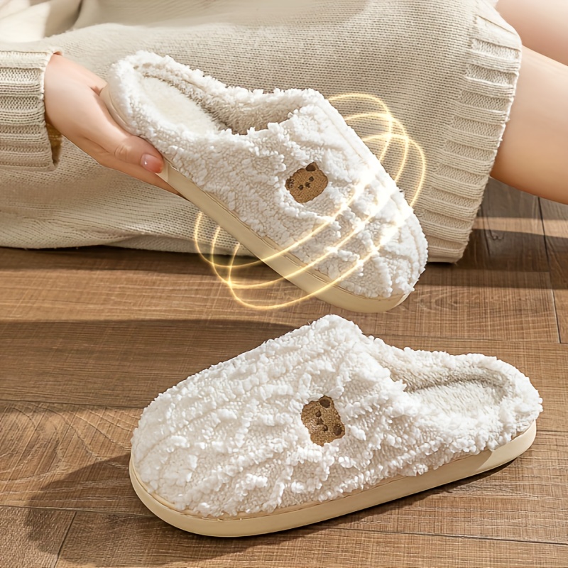 Super soft bear pattern plush slippers - super cute and warm, easy on and off for cozy winter nights - luxury flat plush shoes perfect for home and be