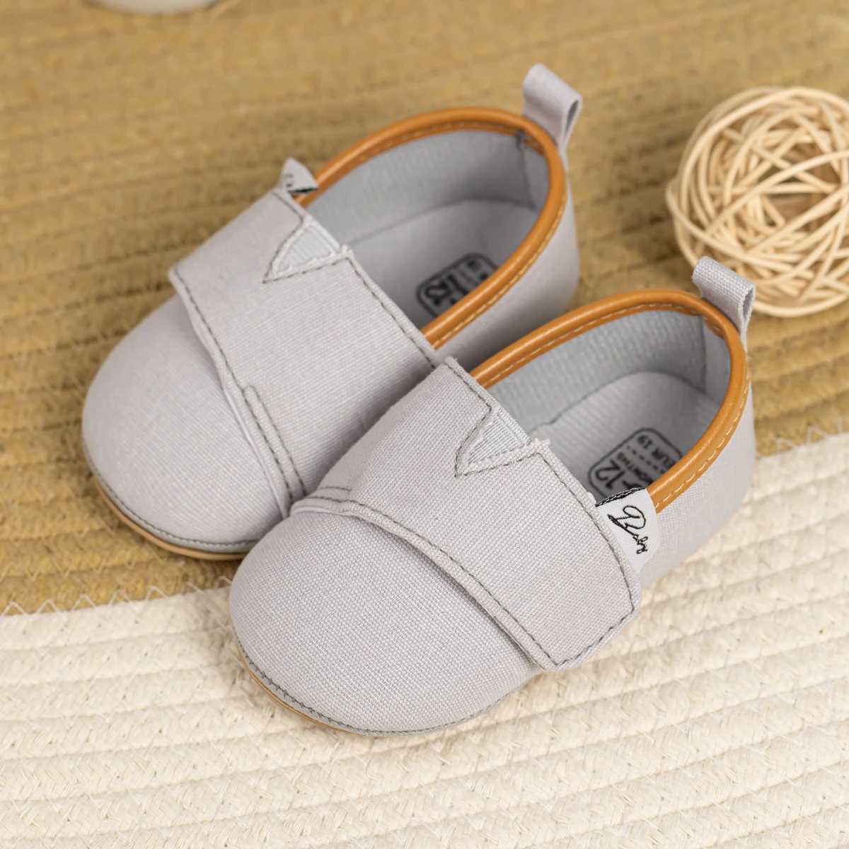 KIDSUN baby shoes for boys and girls classic canvas sports shoes for newborns cotton soles for toddlers first step baby shoes for 0-18 months M240827