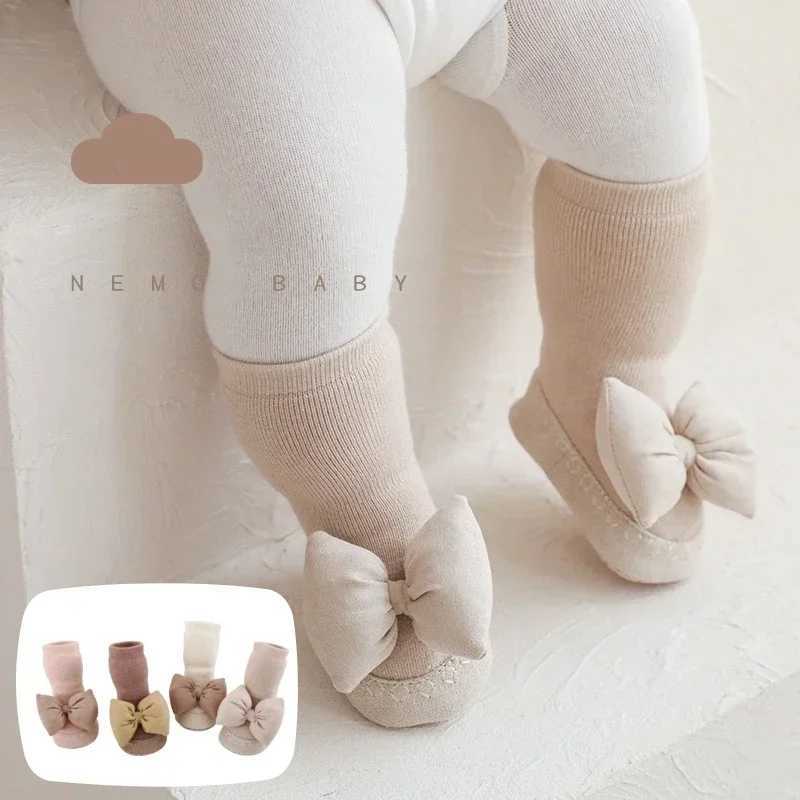 1 pair of newborn socks shoes Korean fashion bow anti slip floor calf socks shoes baby girls autumn and winter cotton first step traveler M240827
