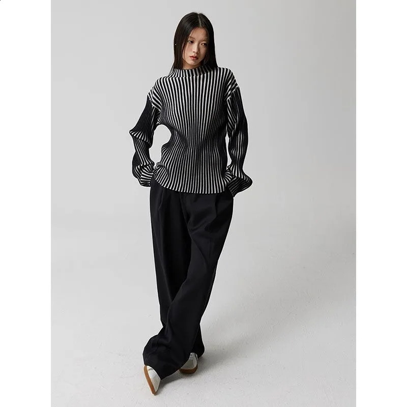 Womens sports shirt Y2k top stand collar long sleeved tuning jumper retro fashion striped knitted ral coat lapel