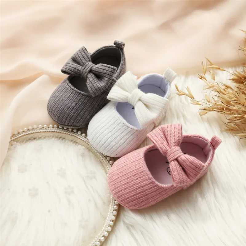 1 year ago wool girl baby shoes soft soled princess baby shoes comfortable bow baby shoes cute and fashionable childrens shoes M240827