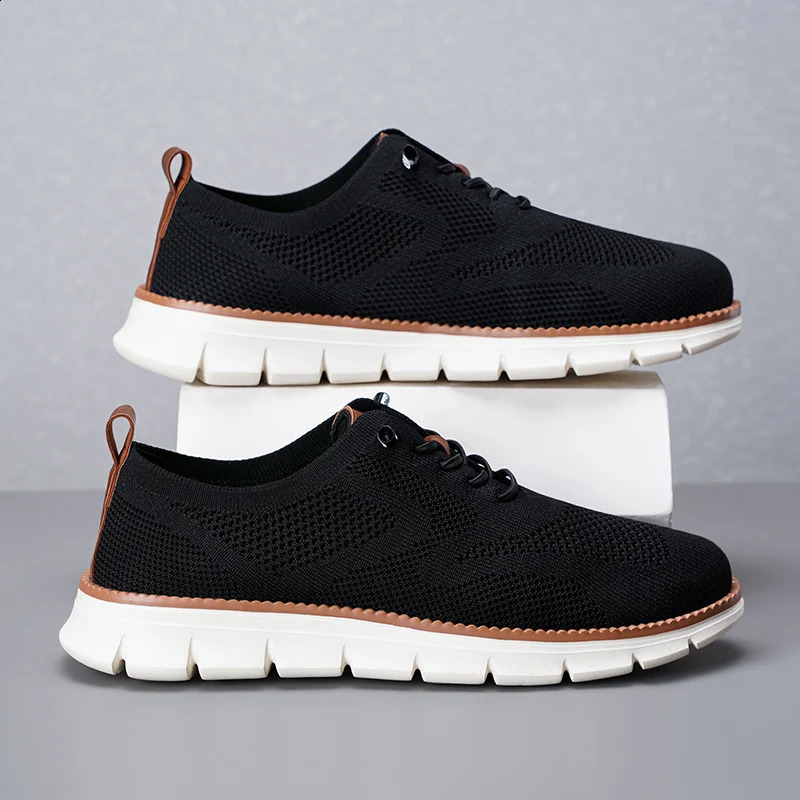 Mens shoes summer canvas shoes breathable and comfortable outdoor sliding walking sports shoes classic mens shoes 240827
