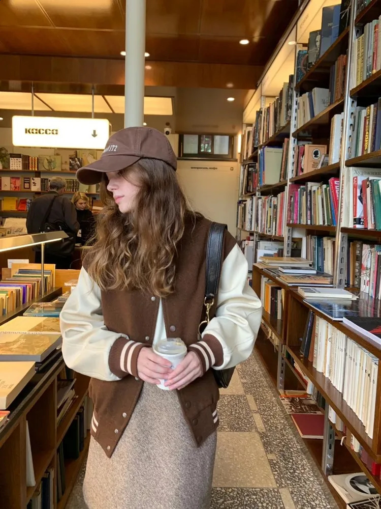 Hip Hop Varsity Bomber Jacket Women Spring Baseball Jackets Streetwear Cropped Coat Casual High Quality Patchwork Outwear 240827