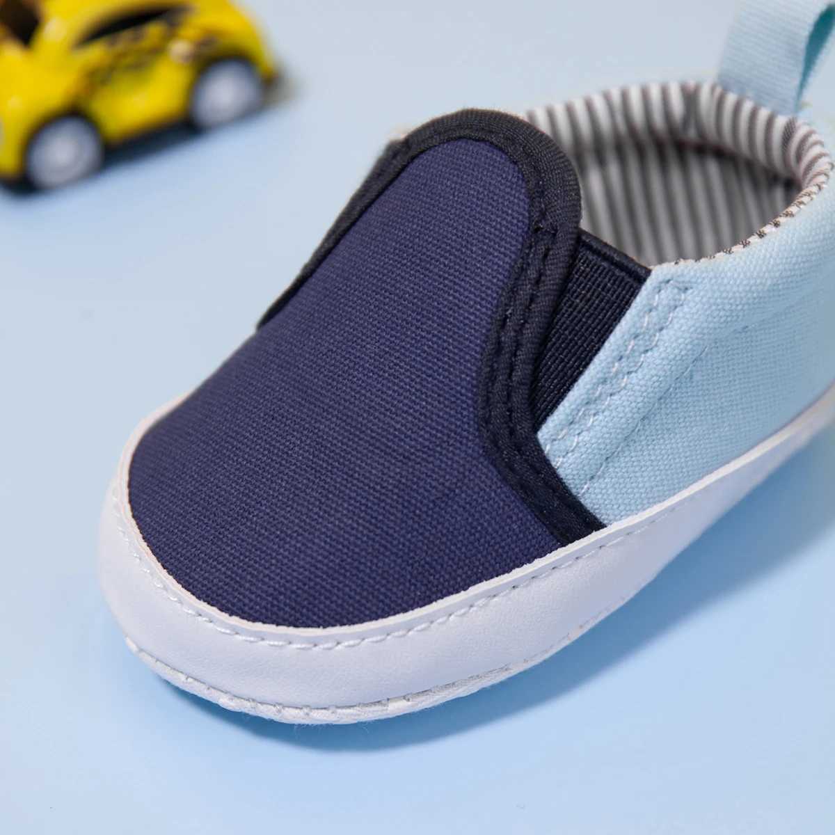 Newborn baby shoes childrens soft sole simple canvas stripe printing 0-18 months old casual boys shoes first step walker board shoes M240827