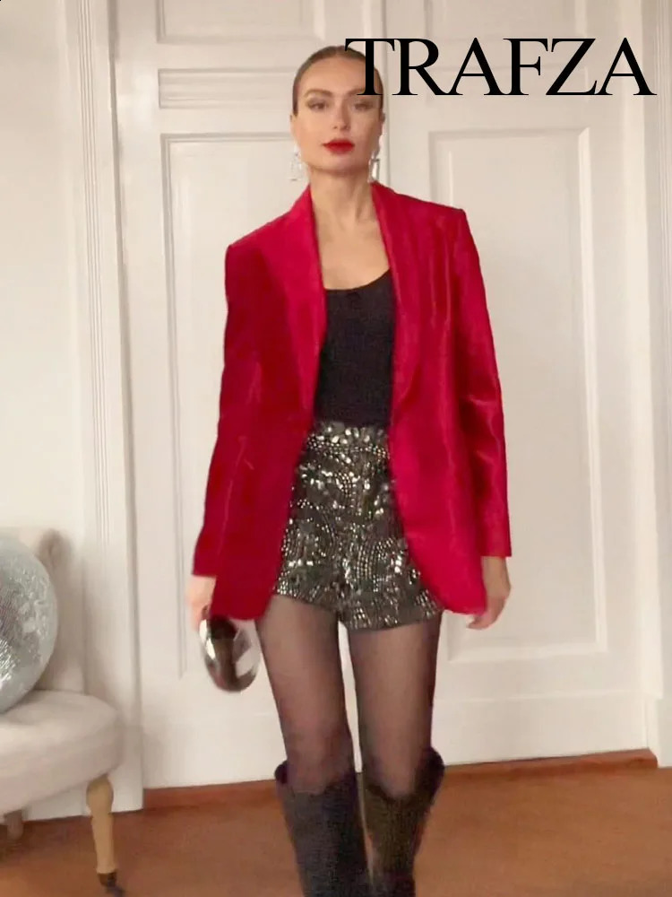 TRAFZA Women Spring Chic Jacket Coats Red Turn Down Collar Long Sleeves Pockets Decorate Single Button Female Fashion Blazers 240826