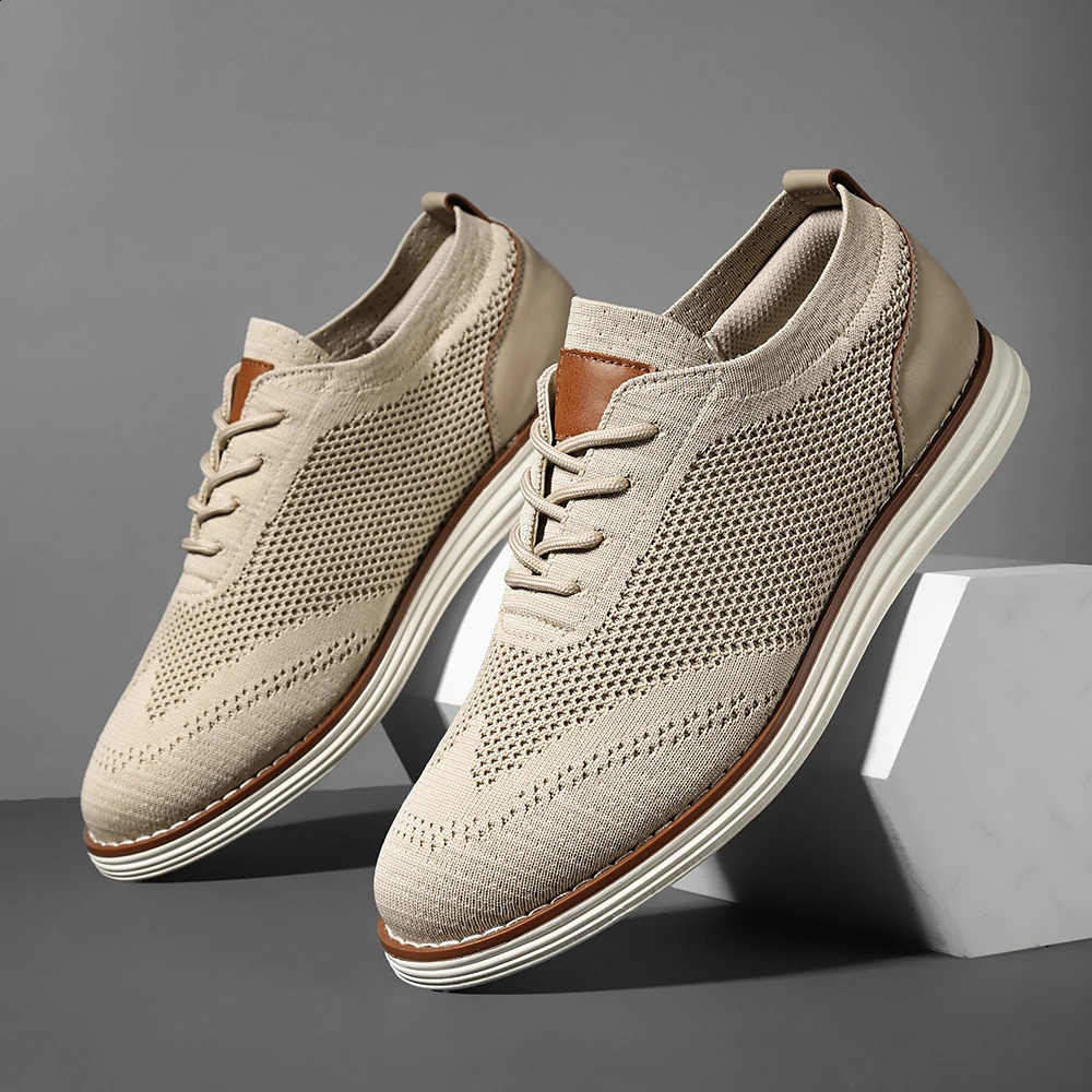 Mens lightweight and breathable casual shoes 240827