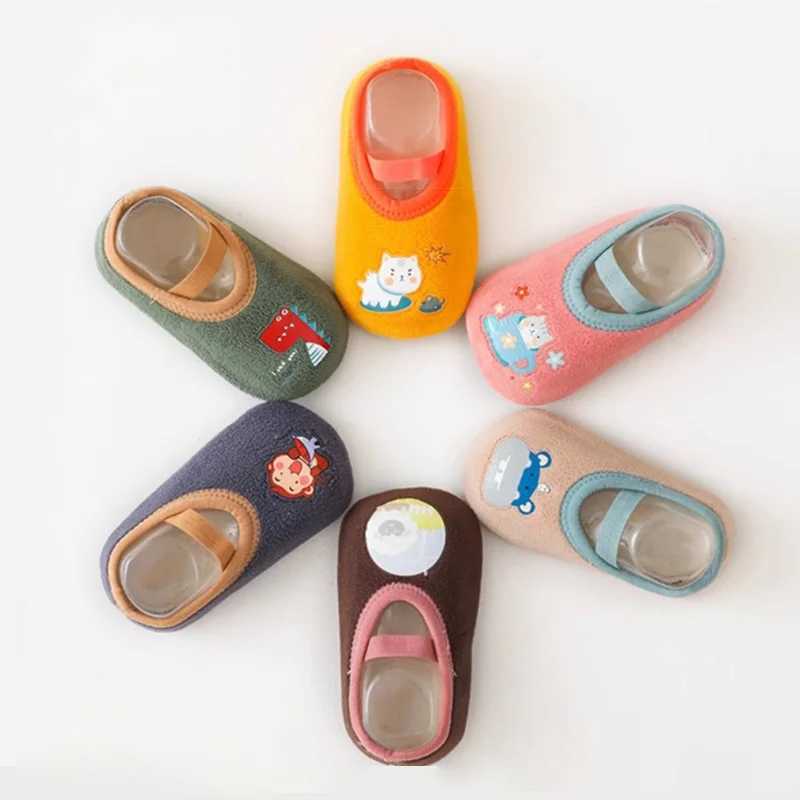 Baby anti slip socks childrens indoor warm floor shoes boys and girls childrens shoes amusement park kindergarten anti slip M240827