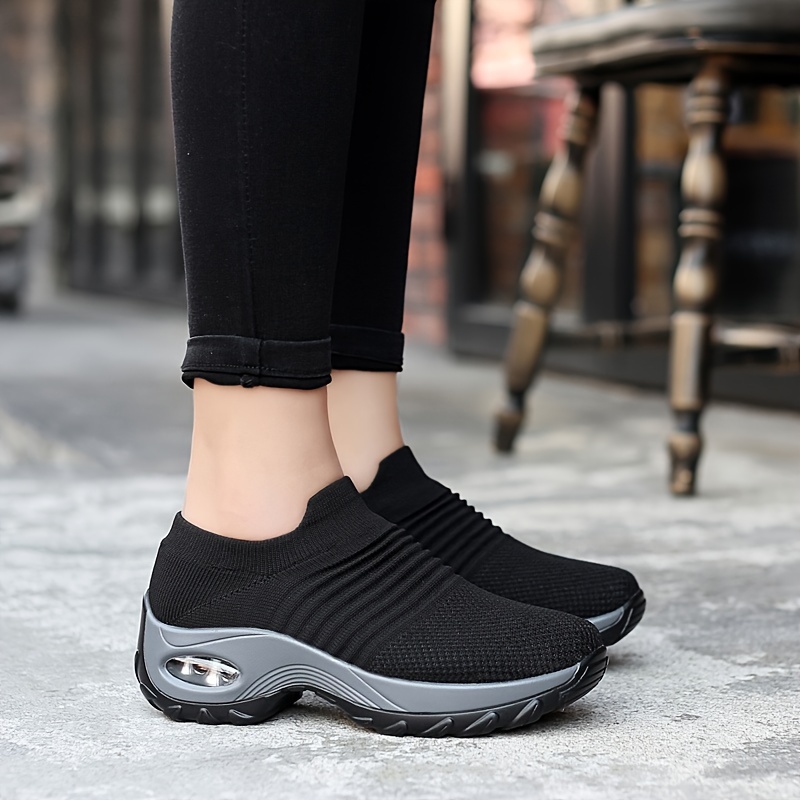 Lightweight Air Cushion Sole Chunky Sneakers - Breathable Mesh Upper, Low Top Design, Soft Insole, Womens Comfortable Running Shoes for Casual Walking