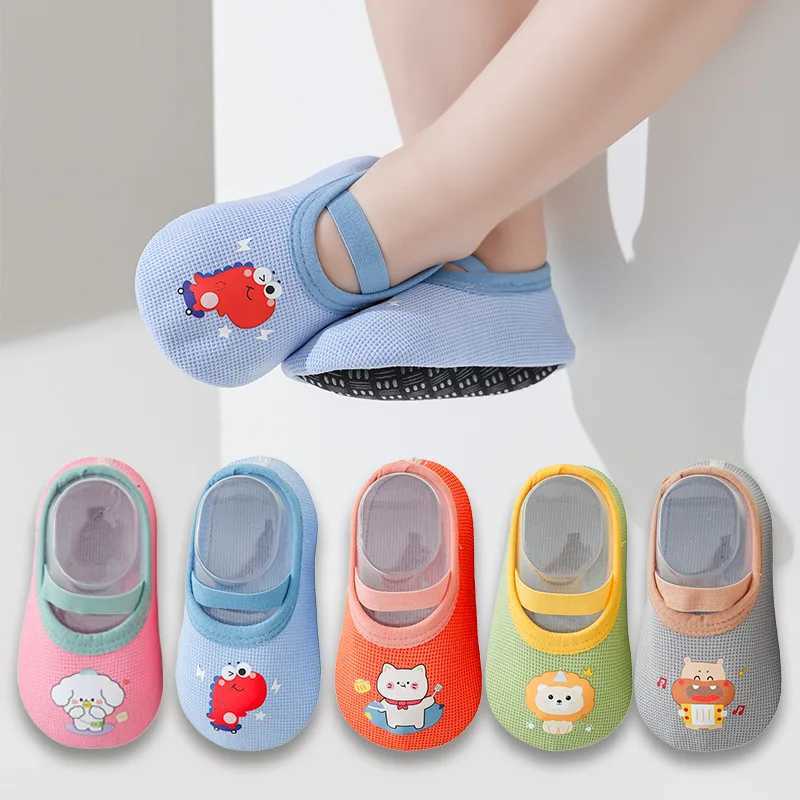Baby anti slip socks childrens indoor warm floor shoes boys and girls childrens shoes amusement park kindergarten anti slip M240827