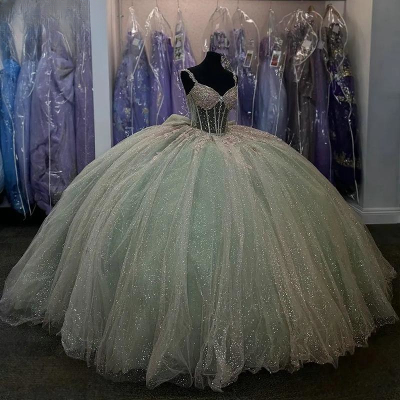Mint Green Illusion Crystal Beading Ball Gown Quinceanera Dresses Spaghetti Strap Bow Vestidos De 15 Anos