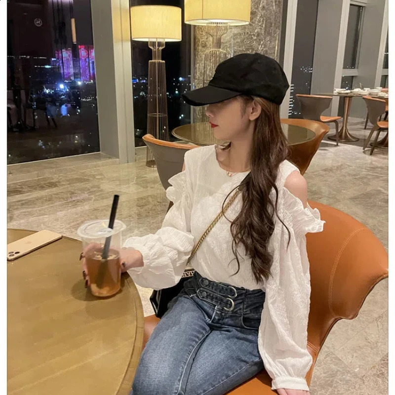 White Off Shoulder Loose Shirt for Women Spring Summer Long Sleeve Solid Hollow Out Korean Blouse Fashion Casual Clothing 240827
