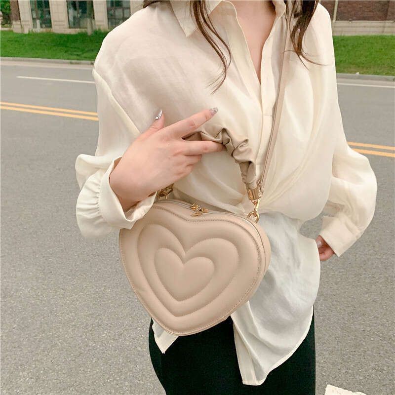 Fashion Love Heart Shape Shoulder Small Handbags Designer Crossbody Bags For Women Solid Pu Leather Top Handle Bag
