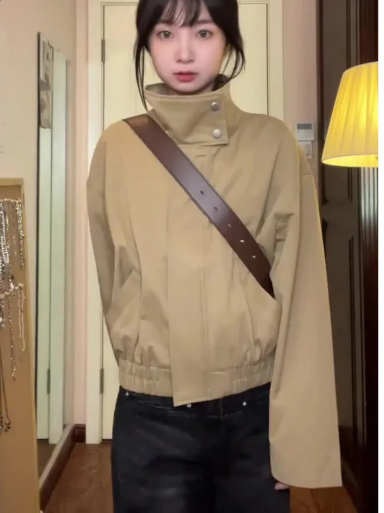 Vintage Cargo Baseball Jacket Women Loose Fitting Standing Collar Bomber Jacket Top Harajuku Lapels Spring Autumn Casual Coat 240827