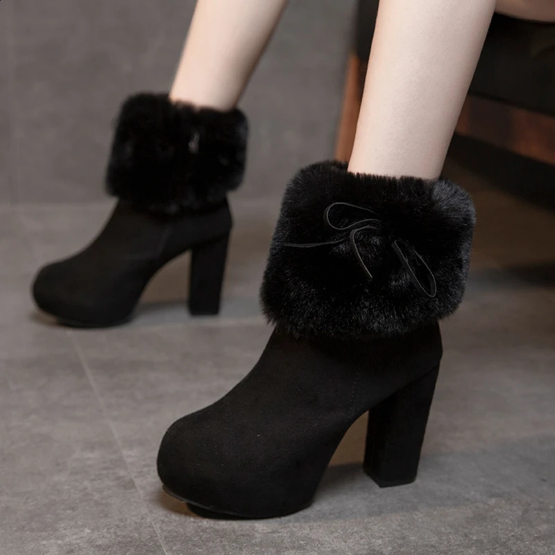 2024 Winter Shoes Womens High Heels Fur Warm Shoes Womens Fashion Shoes Winter High Heels Super Square High Heels 240827