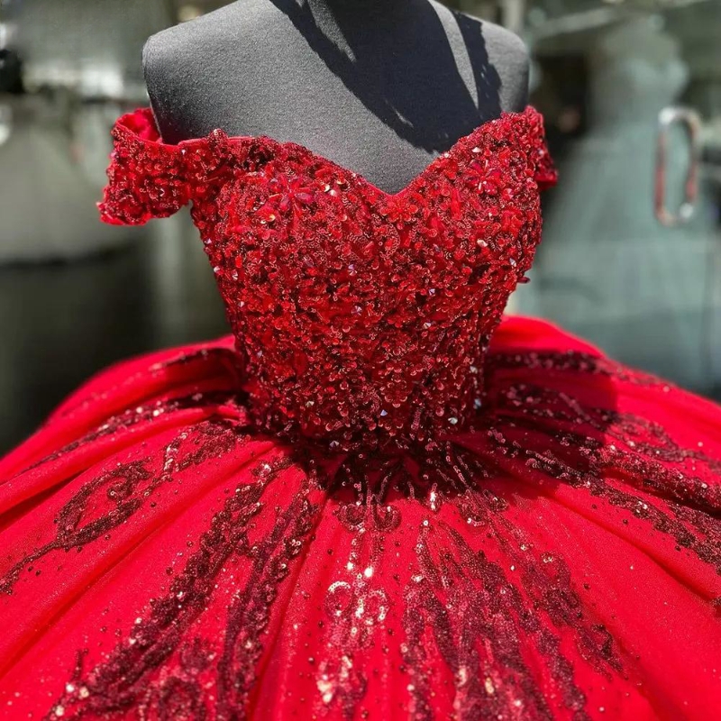Red Off The Shoulder Ball Gown Quinceanera Dresses Sequined Appliques Lace Beads Vestidos De 15 Anos Sweet 16 Dress