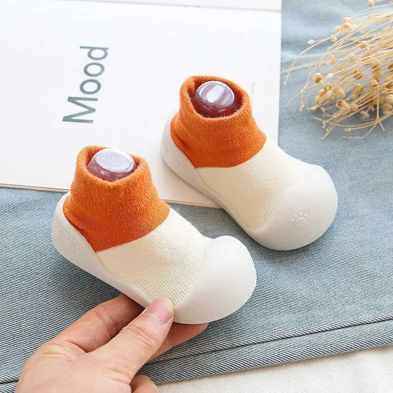 Newborn baby shoes autumn new baby walking shoes breathable baby shoes indoor socks shoes soft soled lightweight casual sports shoes baby products M24
