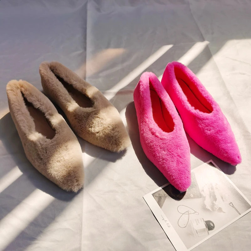 Fashion Pointed Toe fur ballet flat bottomed womens winter warm plush shallow load womens compact fur high-heeled dress shoes Zapatos MUJI 240827