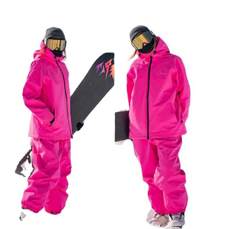 Skiing Suits 2024 Winter Oversized Woman Ski Suit Set Women Snowboarding Set Female Outdoor Snowsuit Waterproof Windproof Skiing Jacket Set H240826