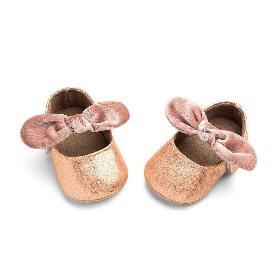 Girl Moccasins baby skate on princess bow knot baby shoes childrens anti slip spring autumn PU leather sports shoes newborn skate 0-12M M240827