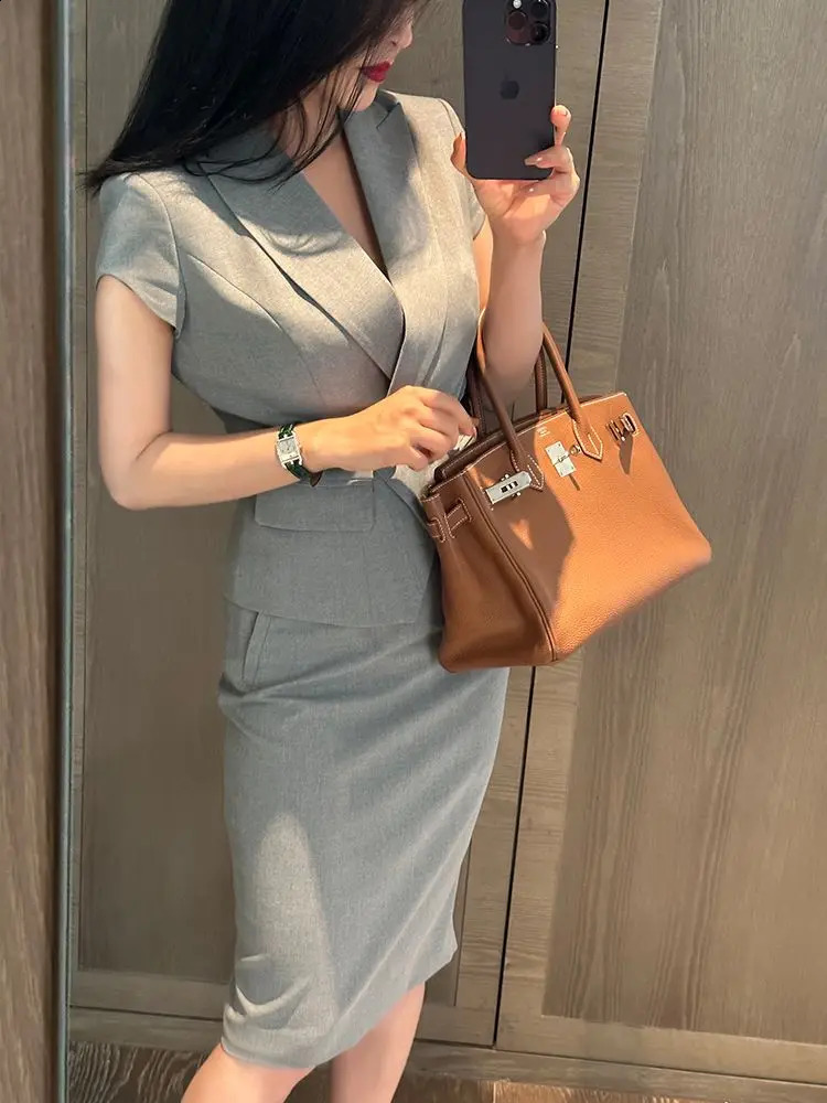 Blazer and Skirt Suit for Women Summer Professional Wear Short-Sleeve Slimming OL Workplace Skirt Two-Piece Set High Quality 240826