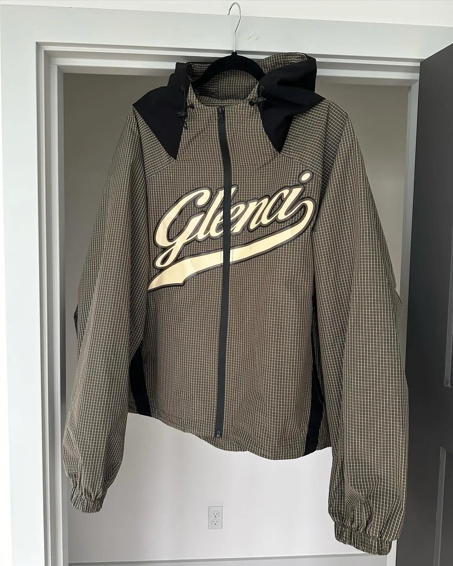 Retro Hip Hop Zip Up Hoodie Goth Letter Print Hoodies Men Women Harajuku High Street Oversized Loose Sweatshirt Y2k Clothes 240827