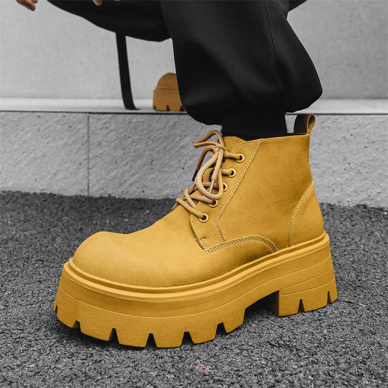 CMM Boots Men New Short Boots British High Top Leather Shoes Thick Soled Mid Top Leather Boots Trendy