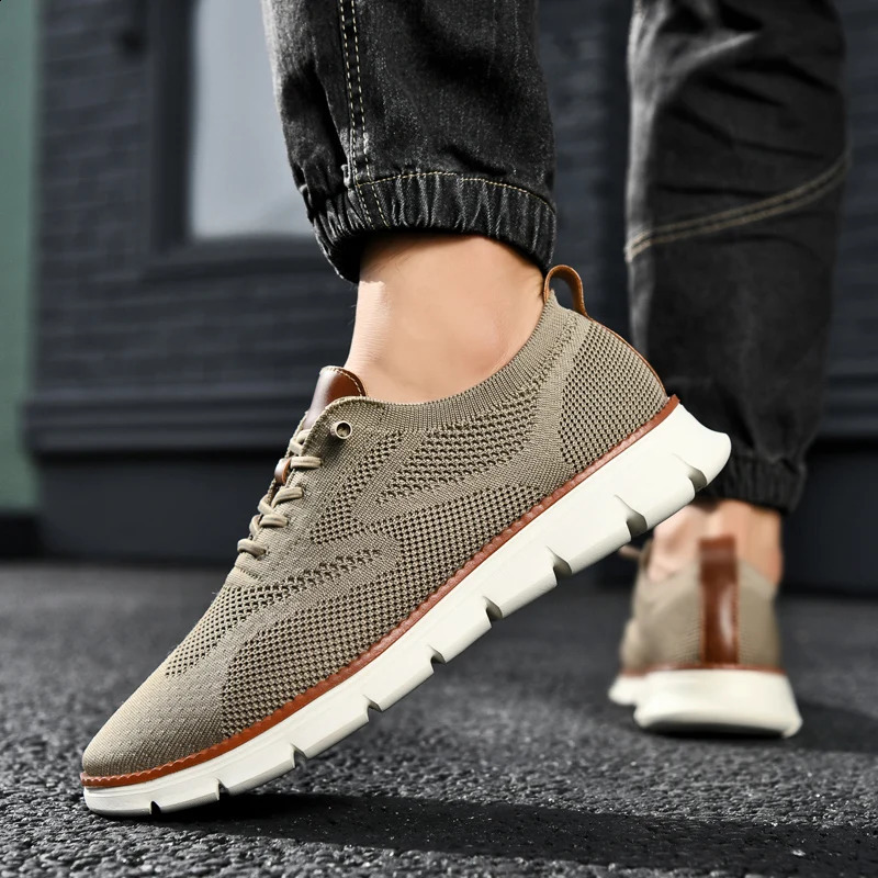Mens lightweight breathable socks shoes mesh sports shoes outdoor casual shoes 240827