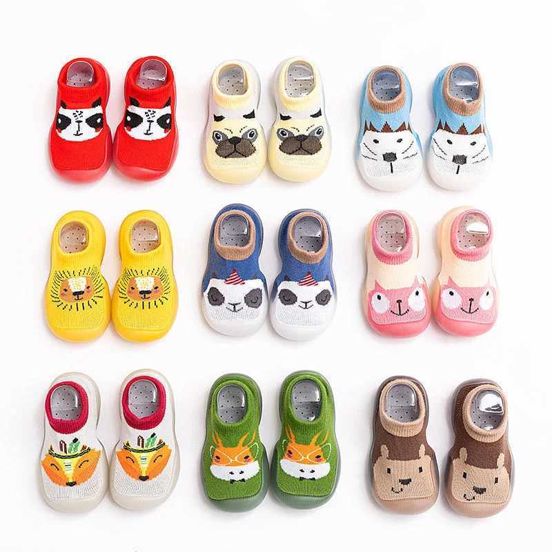 Boys shoes soft rubber soles baby socks baby cute cartoon childrens floor sports shoes BeBe Boots toddlers girls first walkers M240827