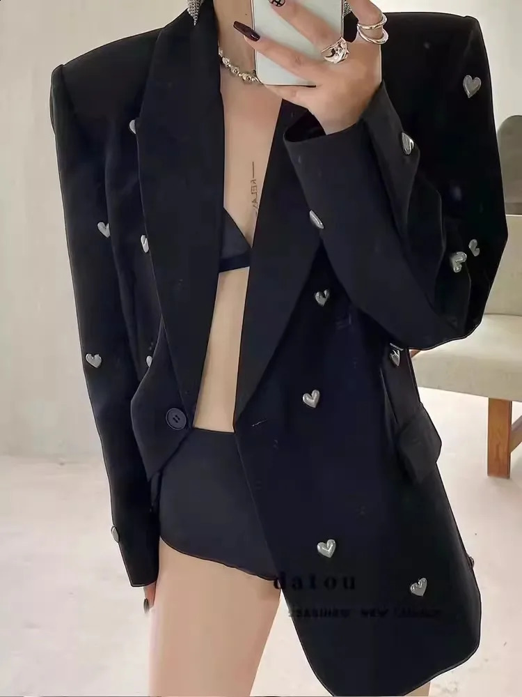 Spring Autumn Black Heavy Industry Dia-encrusted Suit Jacket Female High-end Sense Minority Street Blazer 240826
