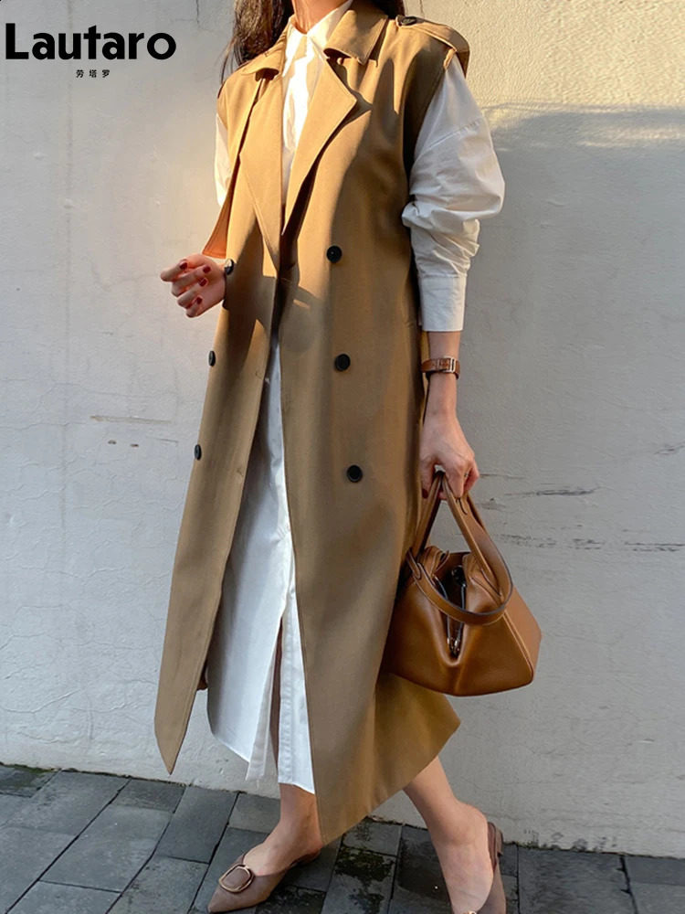 Lautaro Spring and Autumn long sleeved khaki sleeveless trench coat womens double straps loose casual vest ly arrived in 240826