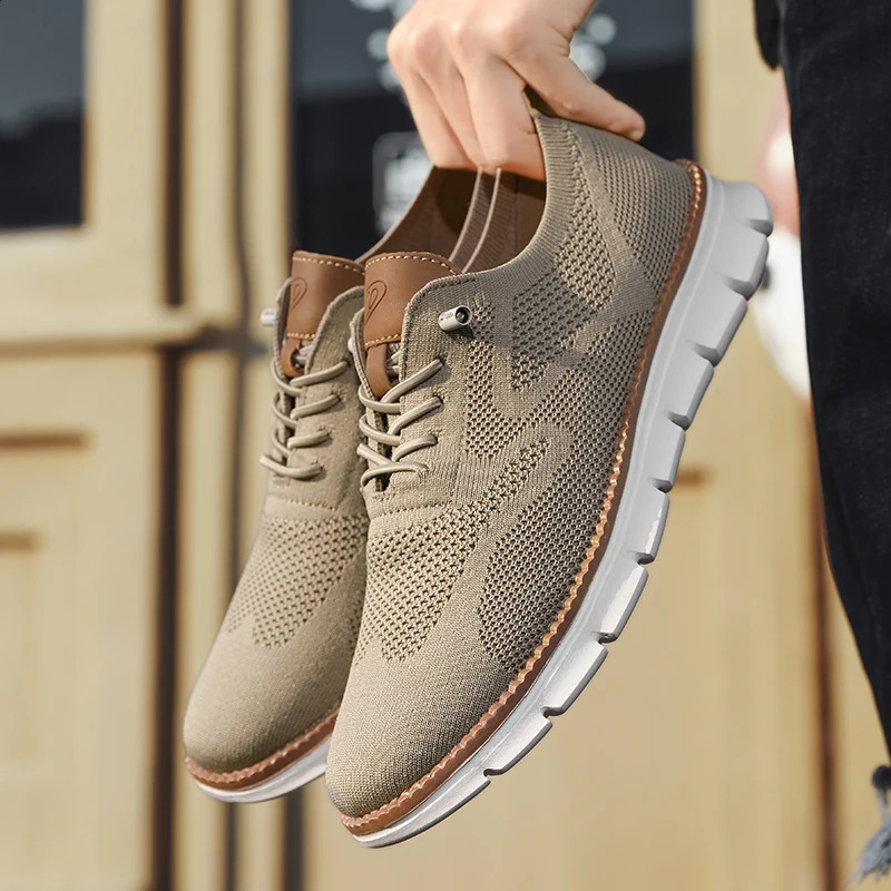 2024 Mens Running Shoes Breathable Outdoor Sports Shoes Lightweight Sports Shoes Mens Large Lightweight Knitted Sports Shoes 240827
