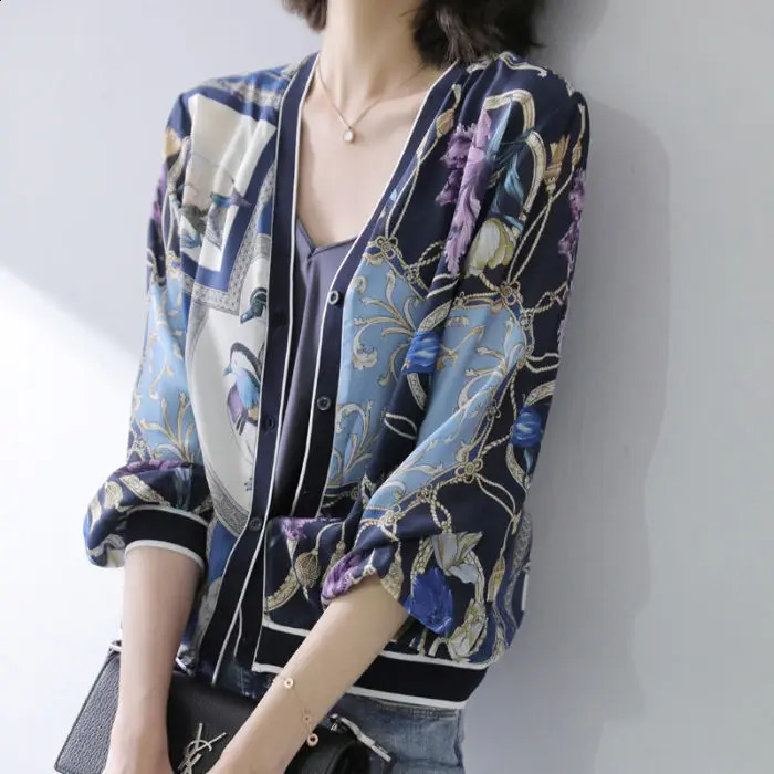Spring and summer warm and loose womens long sleeved patched short sleeved jackets sun protection clothing thin top cardigans trend 240827
