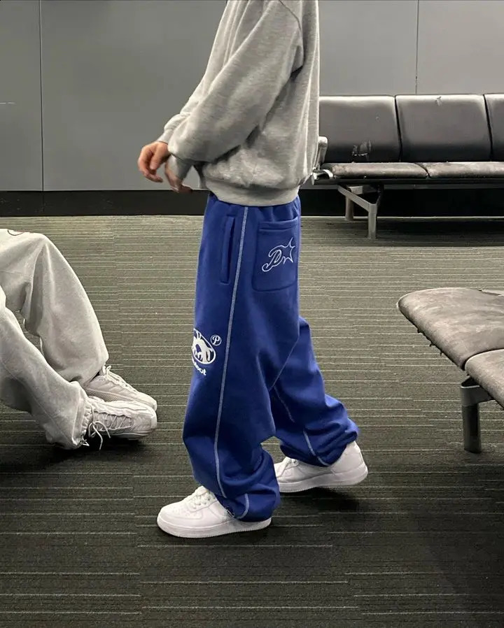 Streetwear protective sports pants Y2K Hip Hop Letter Embroidery Baggy casual mens elastic waist jogging Trouser 240827