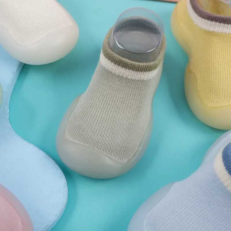 Baby boys and girls socks shoes unisex non slip flooring first mover childrens soft rubber sole baby and toddler solid color shoes M240827