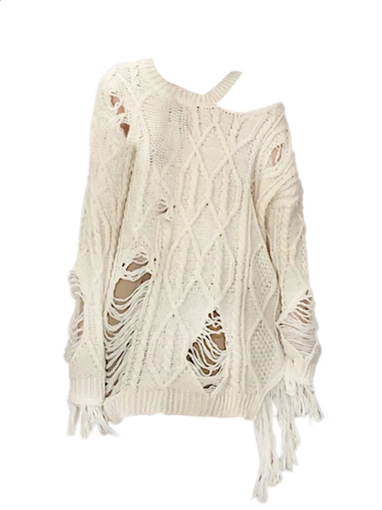 Autumn and winter womens retro gothic long sleeved Baddie style skydiving Harajuku sweater hole tassel shirt oversized Y2K streetwear 240826