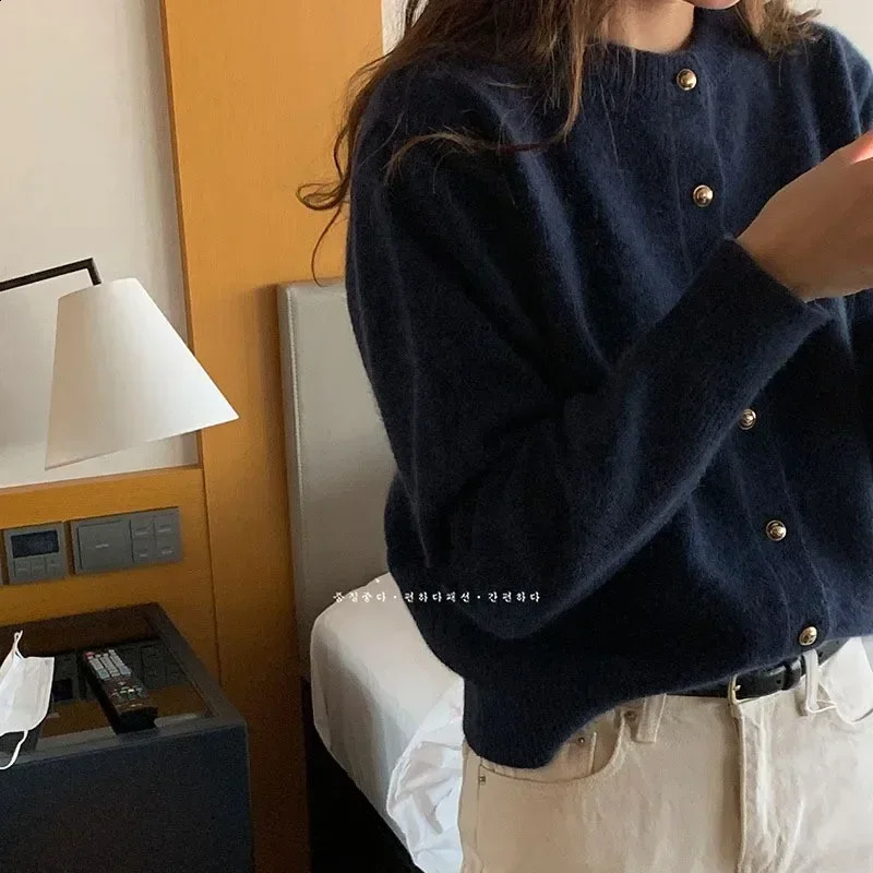 Knitted cardigan womens spring Korean loose solid color round neck sweater jacket 240827