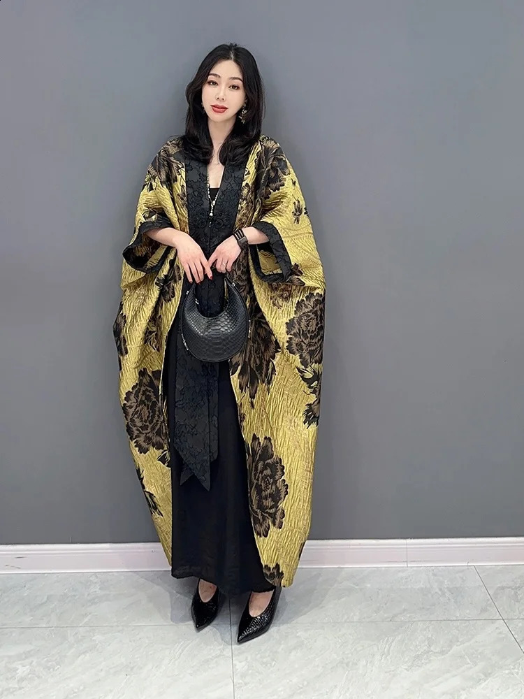SpringSummer Dark Flower Gull Casual Big Bat Sleeve Open Collar Woolen Sweater for Women Retro Chinese Style Trend ZY574 240826