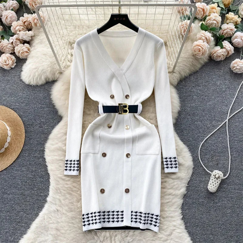 Womens Fahsion ultrathin waistband dress knitted Vneck sexy double chest buckle Midi elegant temperature elastic vest 240826