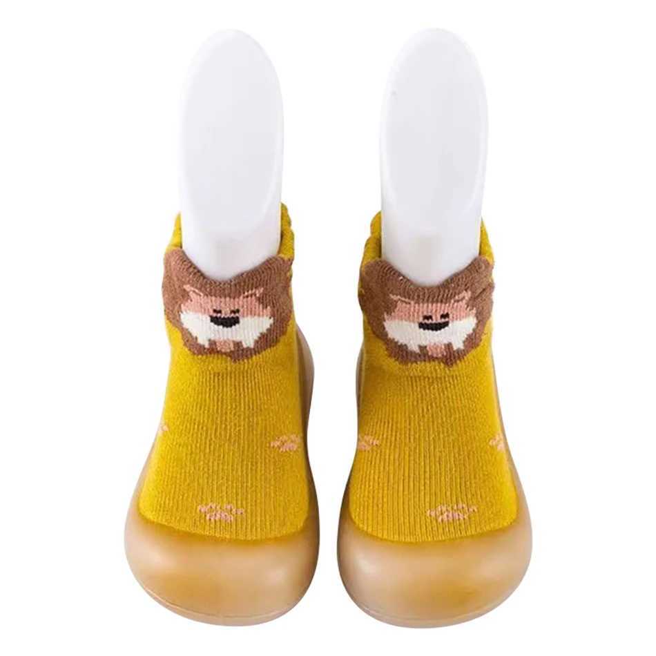 Baby shoes cute and comfortable baby soft soled socks anti slip newborn shoes for indoor use safe for all seasons the first step for pedestrians M2408
